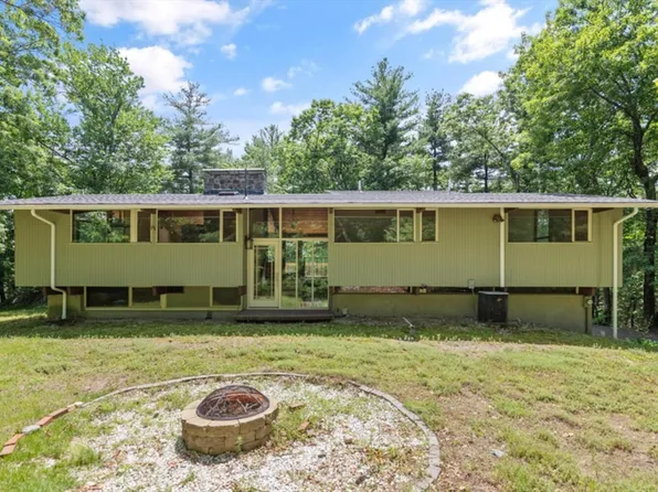 15 Pilgrims Path, Sudbury, MA 01776