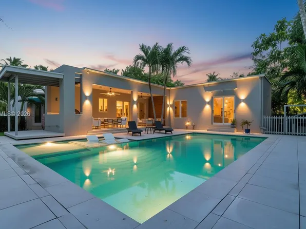 760 NE 115th St, Biscayne Park, FL 33161