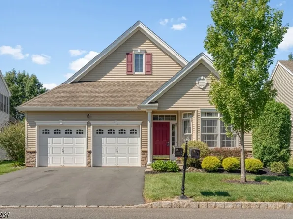 23 Constitution Way, Franklin Twp., NJ 08873