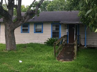 2407 Franklin St, La Marque, TX 77568