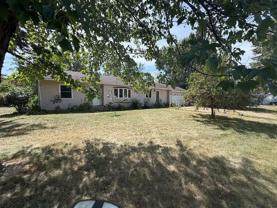 1st image of 1307 Park Rd