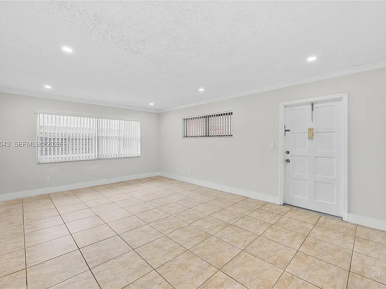 5141 Hollywood Blvd #209 — Photo 7