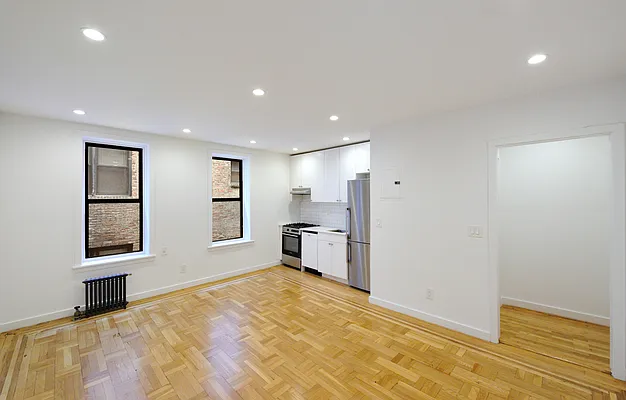 Rented by Aether Property Group | media 2