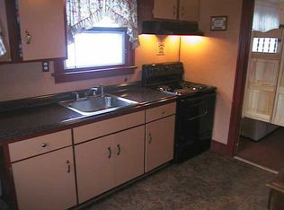 461 Peart Ave, Rochester, NY 14622