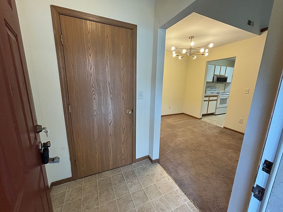 1st image of 2381 Brown Rd