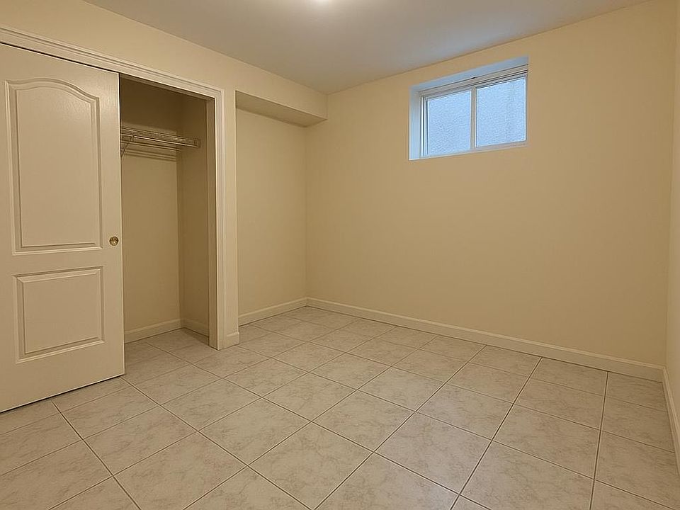 1st image of 15 Perona Ln #Basement