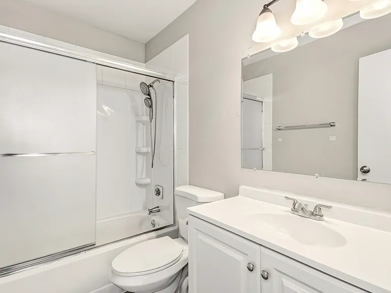 2462 E Willamette Ave — Photo 13