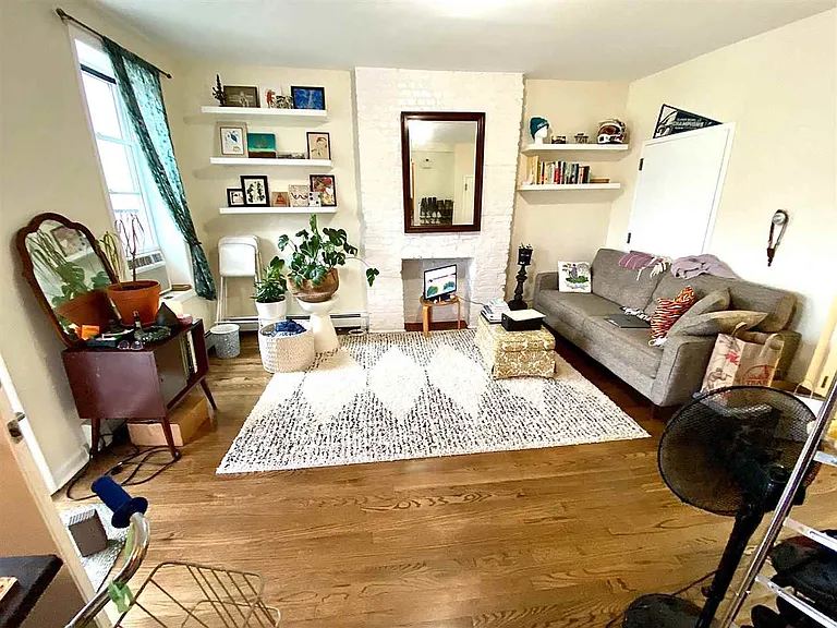 247 Grove St #2 — Photo 5