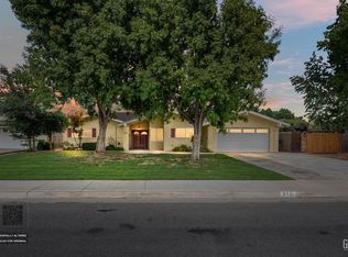 316 Bermuda St, Bakersfield, CA 93309