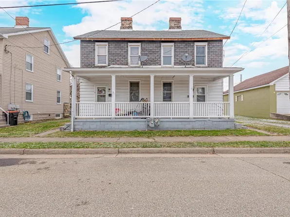 13 W Monroe St, Latrobe, PA 15650