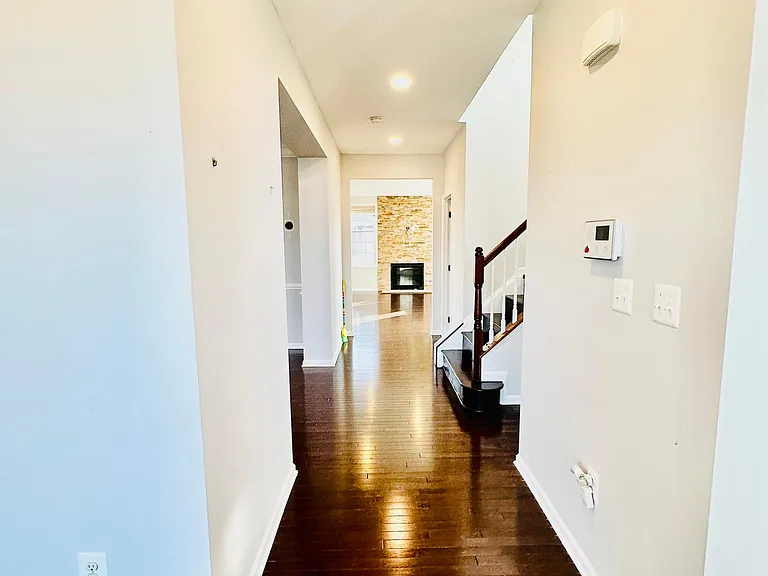 43173 Mitcham Sq — Photo 5