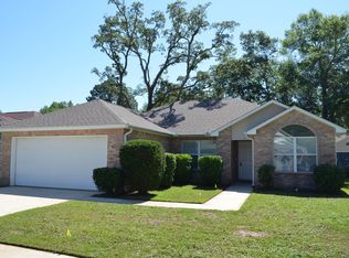 922 Scenic Oak Ln, Fort Walton Beach, FL 32547