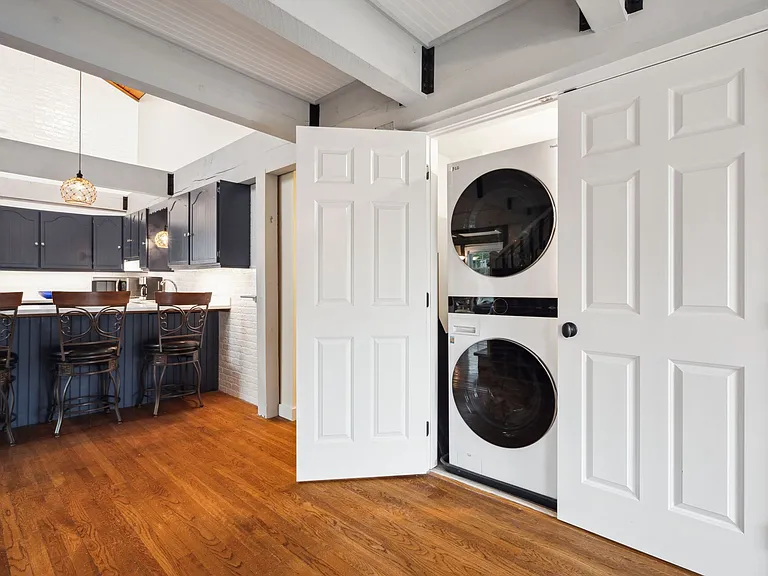 2 Oconnors Ct — Photo 4