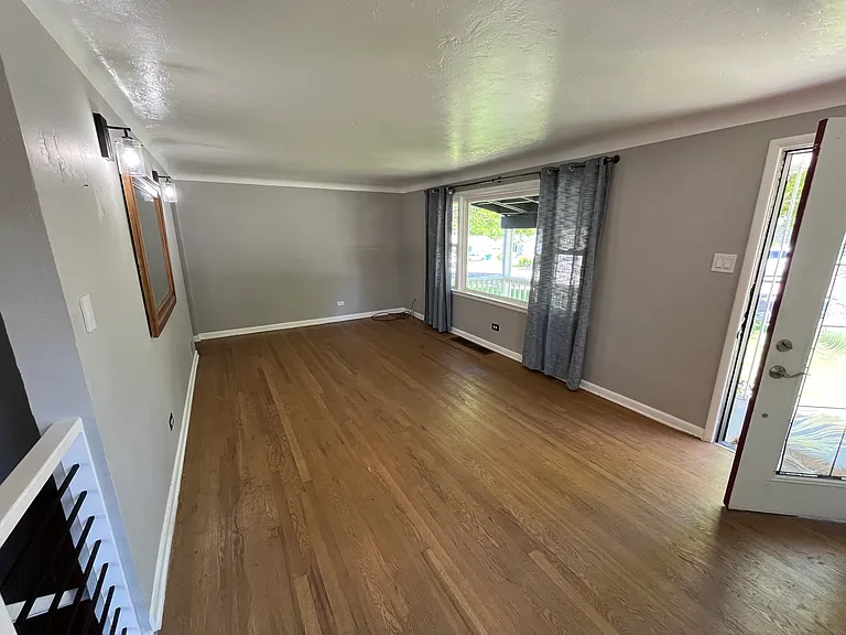4691 S Bannock St — Photo 7