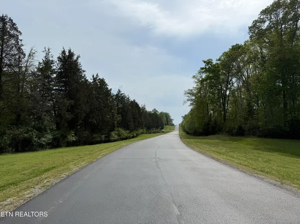 203 W Shore Dr, Rockwood, TN 37854