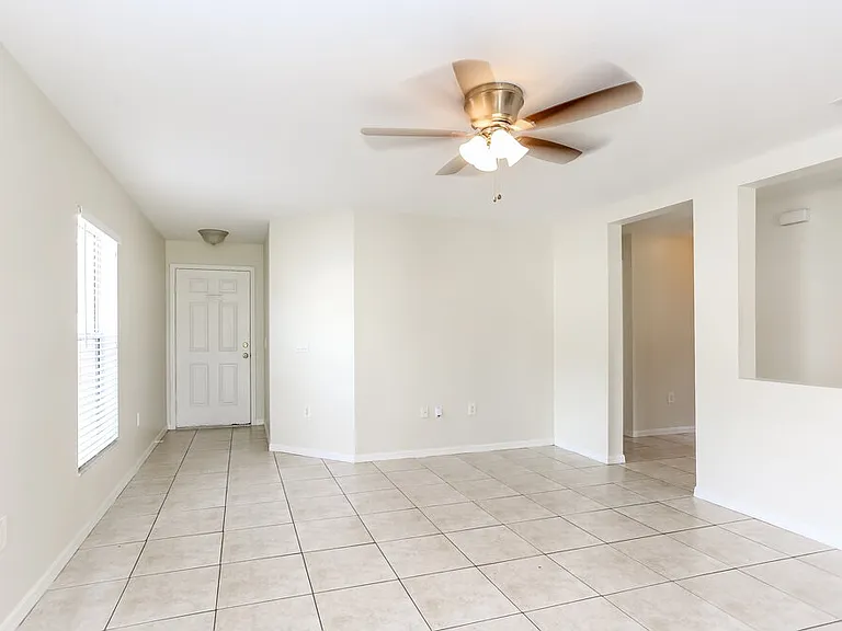 11805 Prickly Pear Way — Photo 4