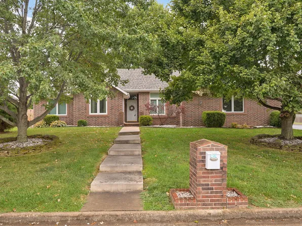 515 N Ellen Street, Nixa, MO 65714