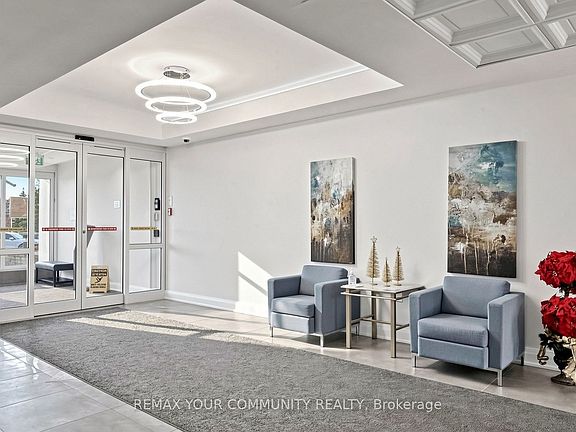 3rd image of 20 Harding Blvd W #1109