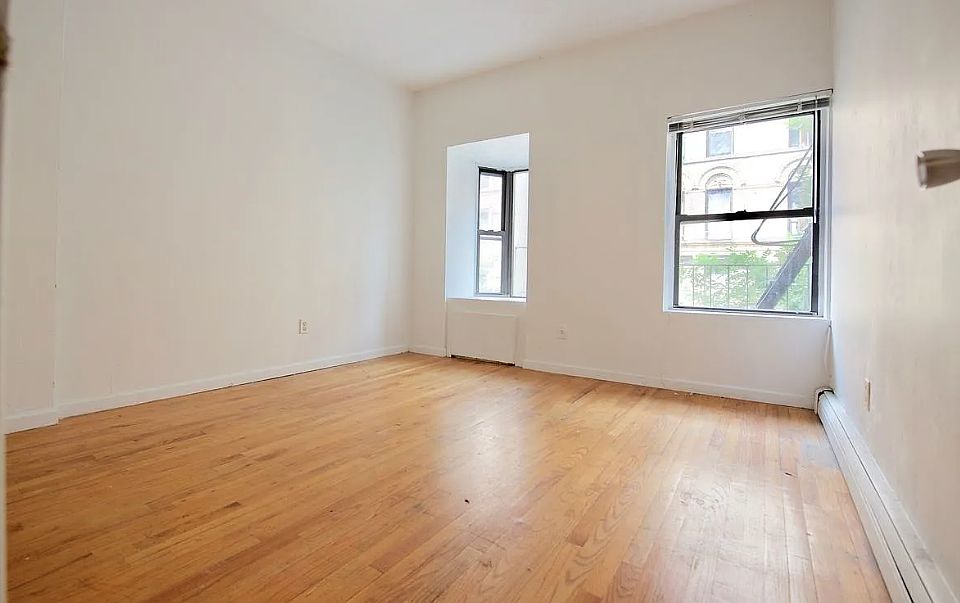 1st image of 36 Orchard St APT 5A