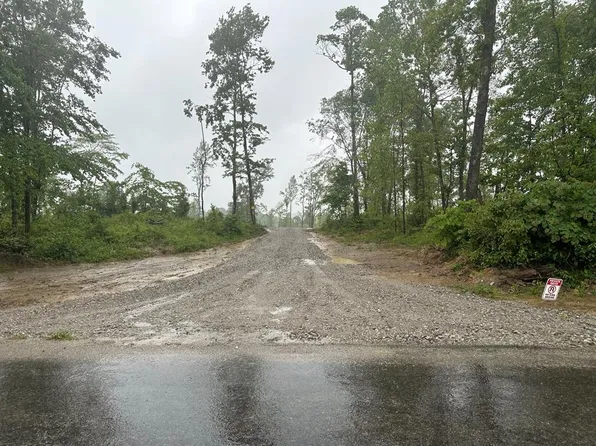 2218 Gallia Blackfork Rd, Oak Hill, OH 45656