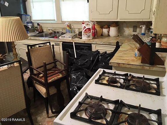 5th image of 1003 Madeline Ave