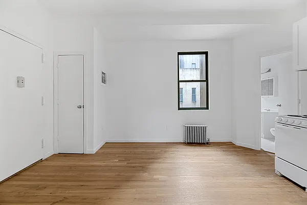 Rented by REAL New York | media 28