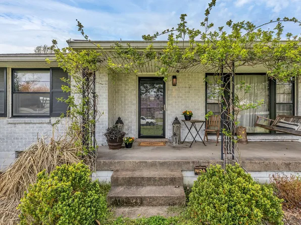 2609 Brittany Dr, Nashville, TN 37206