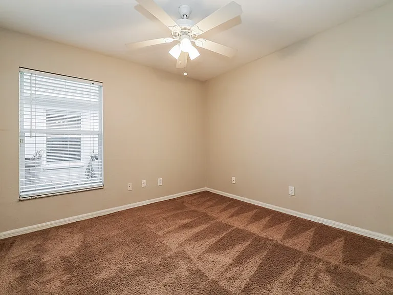11008 Laurel Brook Ct — Photo 13