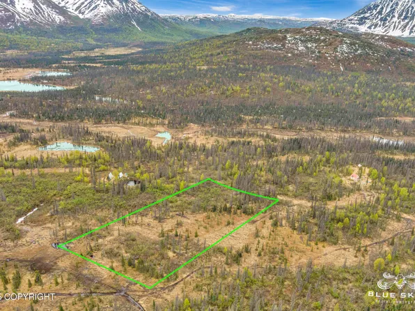 0 E Round Top Rd, Talkeetna, AK 99676