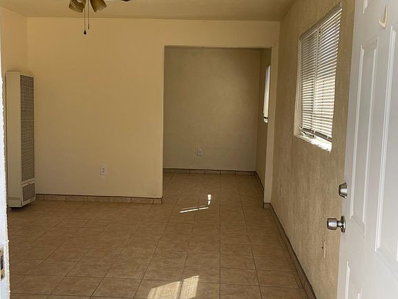 4th image of 915 S Solano Dr #12