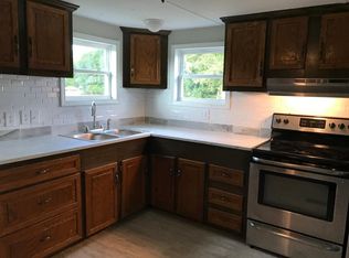 831 Mayfield Dr, Sumter, SC 29154