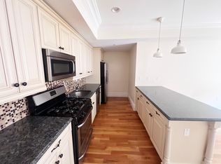 77 46th St APT 35, Weehawken, NJ 07086