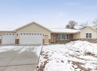 2250 Daly Dr, Green Bay, WI 54311