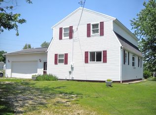 310 Main St, Sparland, IL 61565