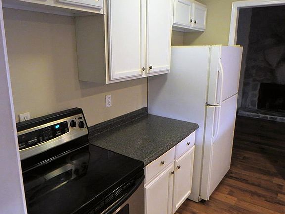 4th image of 1725 Wynndowne Trl SE #1725