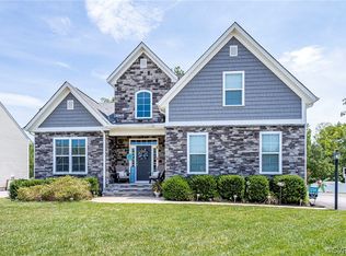 14800 Lavenham Ln, Midlothian, VA 23112