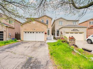 110 Cimmaron St, Markham, ON L3S 2G7