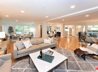 1177 Wellesley Ave APT 101, Los Angeles, CA 90049
