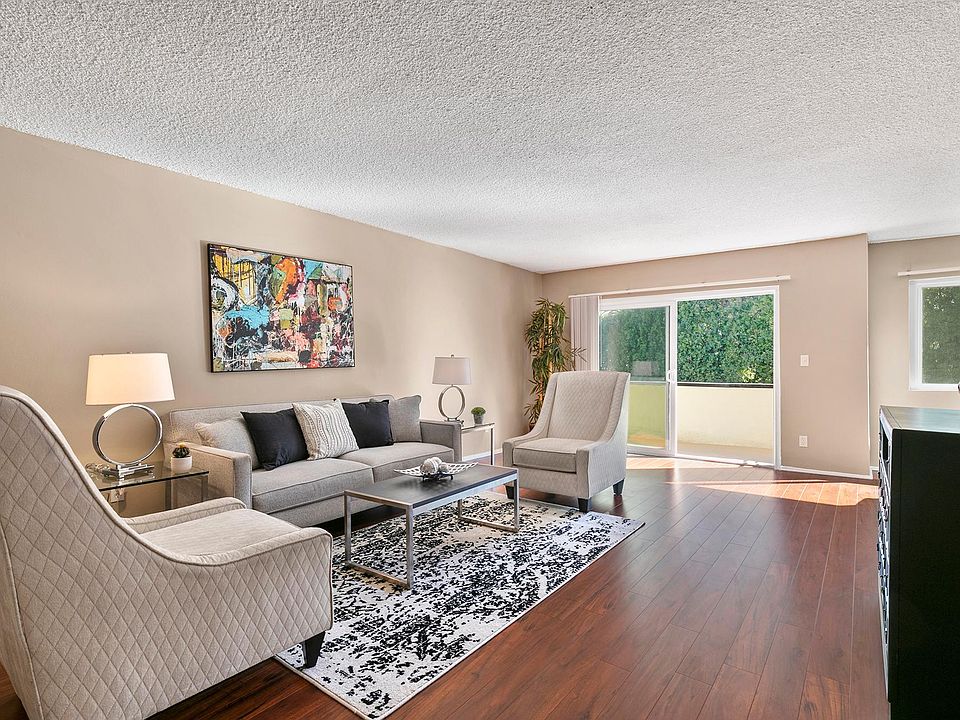 1st image of 5140 White Oak Ave #116