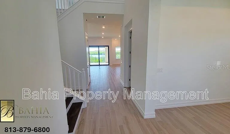 1074 Seagrape Dr — Photo 4