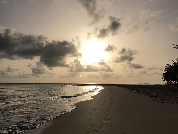 4th image of 968 Camino Las Picuas Cond Playas Del Yunque #225
