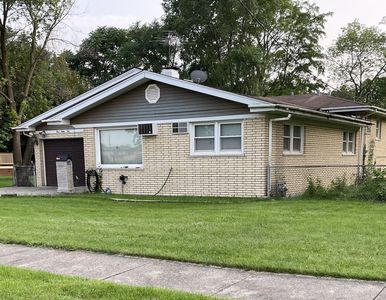 384 Streamside Dr, Harvey, IL, 60426