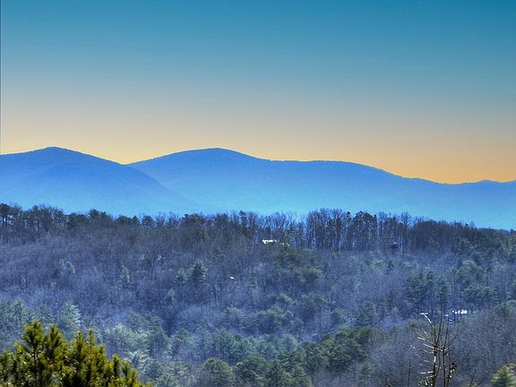 5th image of 78 Brass Hill Rd