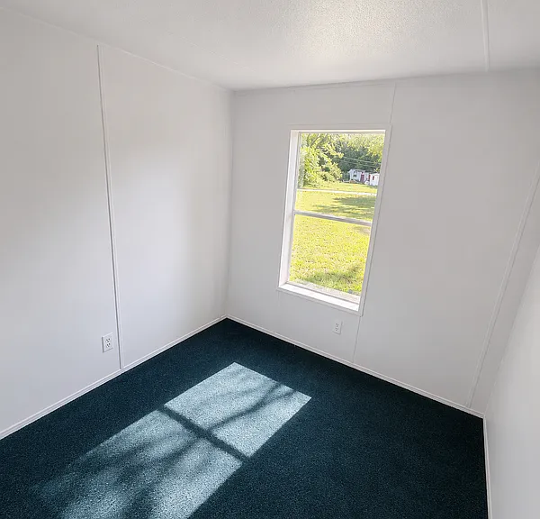 11226 Greenwood Rd — Photo 14