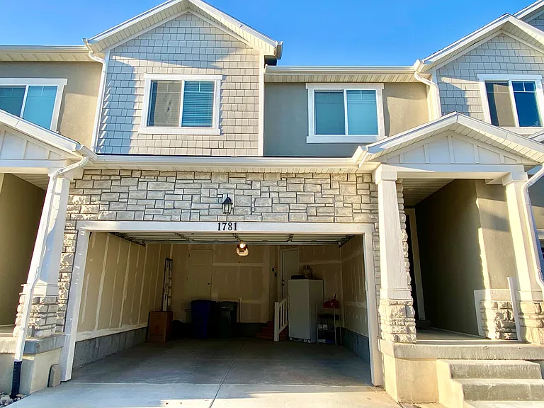 1781 W Newcastle Ln — Photo 22