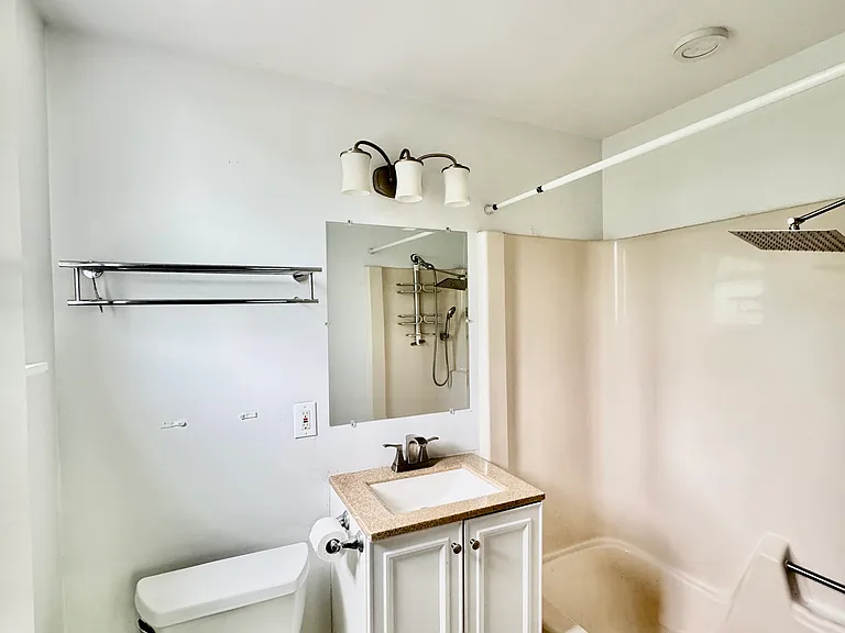 1025 Brookline Blvd #2 — Photo 9