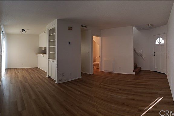 3rd image of 2229 Elden Ave APT D