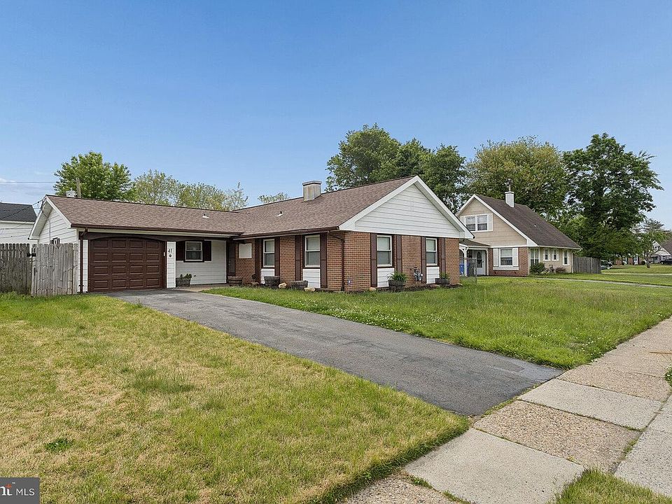 1st image of 41 Brunswick Ln