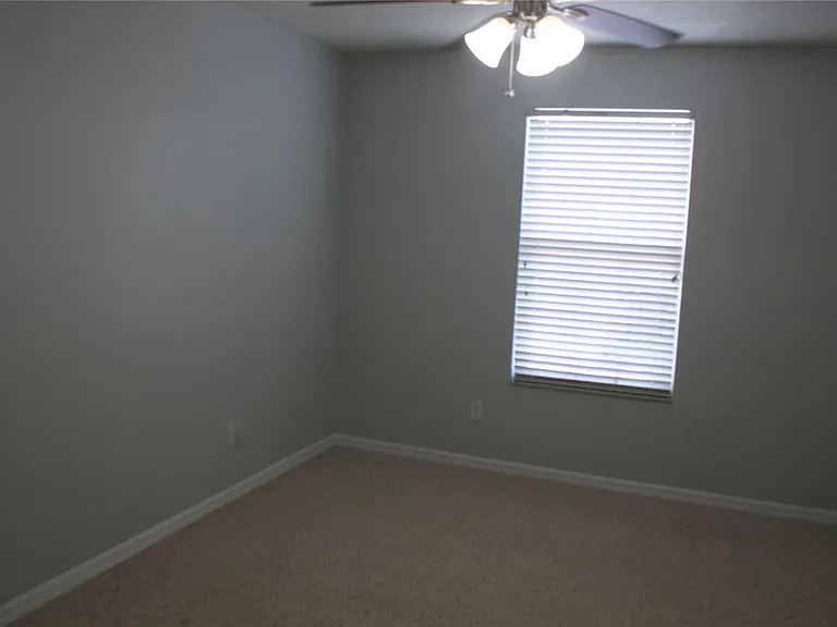 669 Cresting Oak Cir #30 — Photo 11