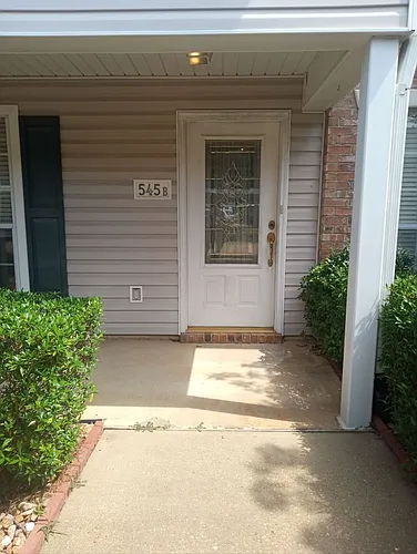 545 Versailles Blvd #B Photo 1